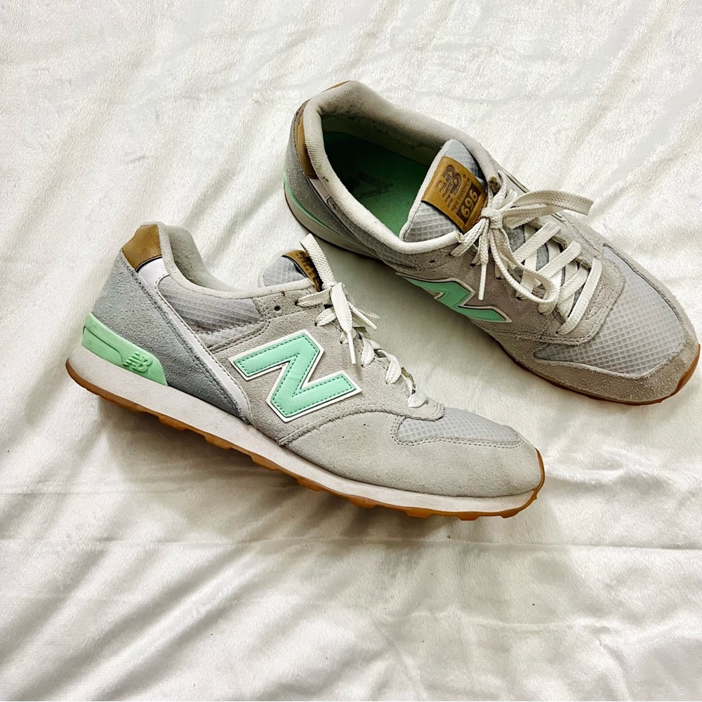 New Balance 696 running  shoes size 12